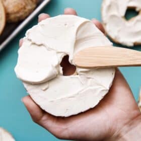 bagel with vegan cream cheese from moocho brand