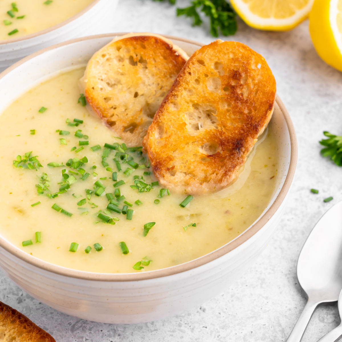 Vegan Potato Leek Soup Recipe (Ultra Creamy)