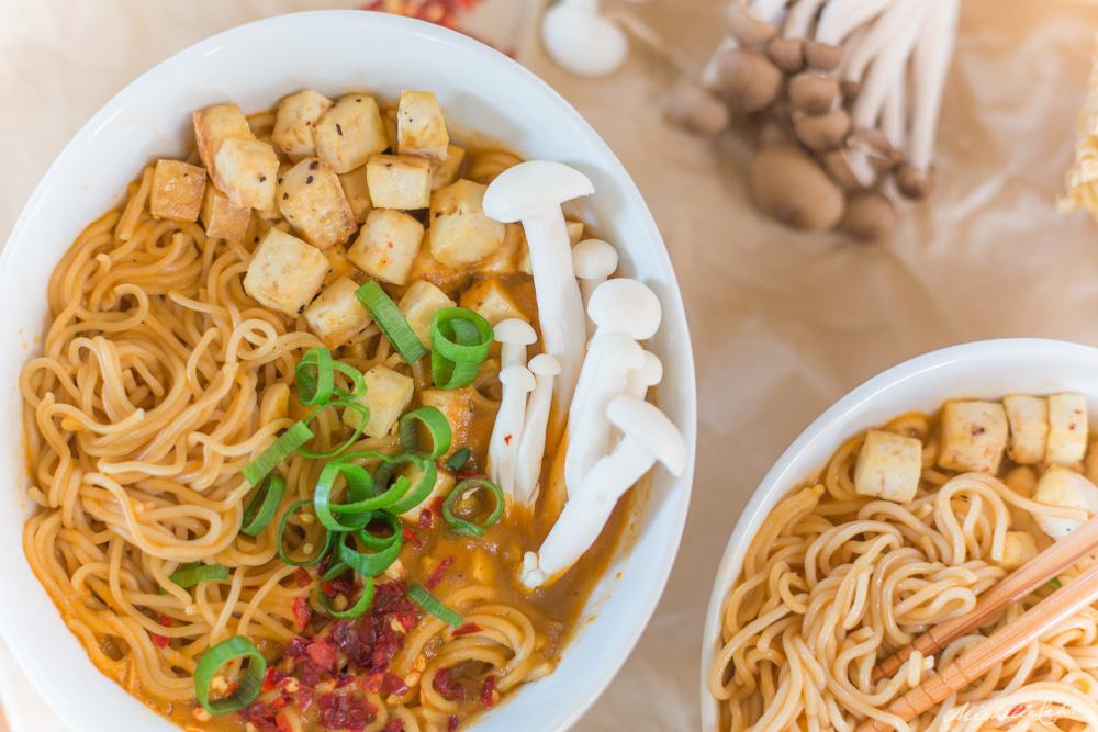 Vegan Ramen Soup Recipe With Lotus Foods Rice Noodles